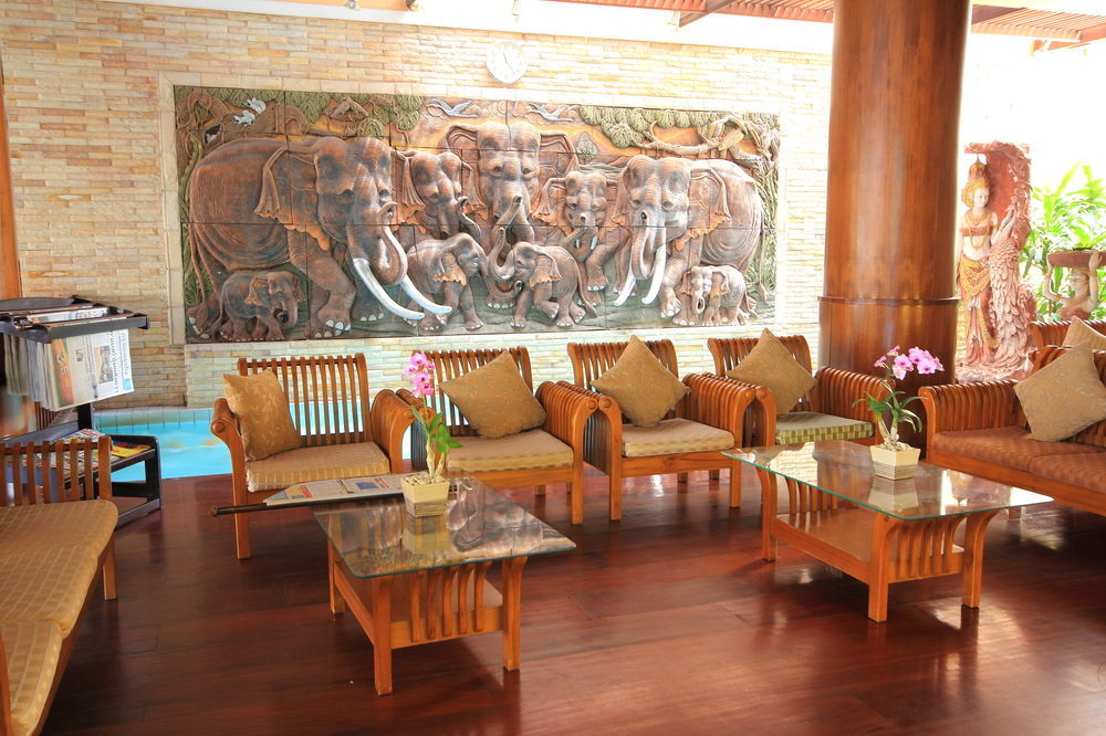 Aiyara Palace Pattaya Ngoại thất bức ảnh Interior of the hotel