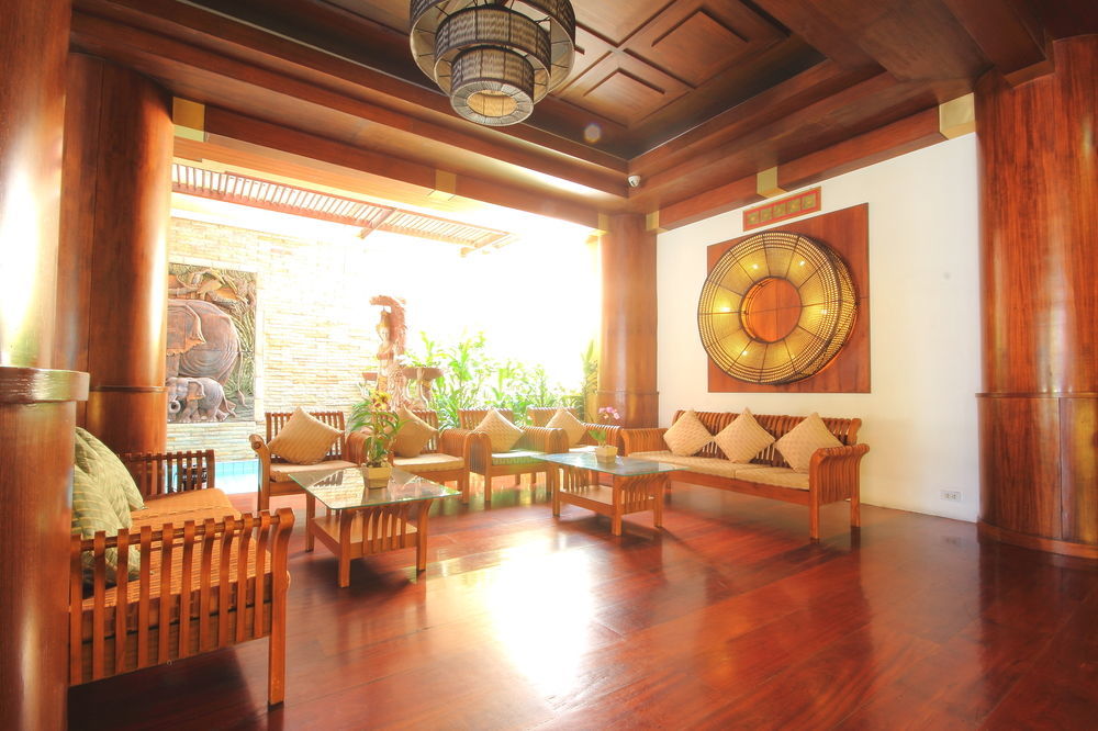 Aiyara Palace Pattaya Ngoại thất bức ảnh Interior of the hotel